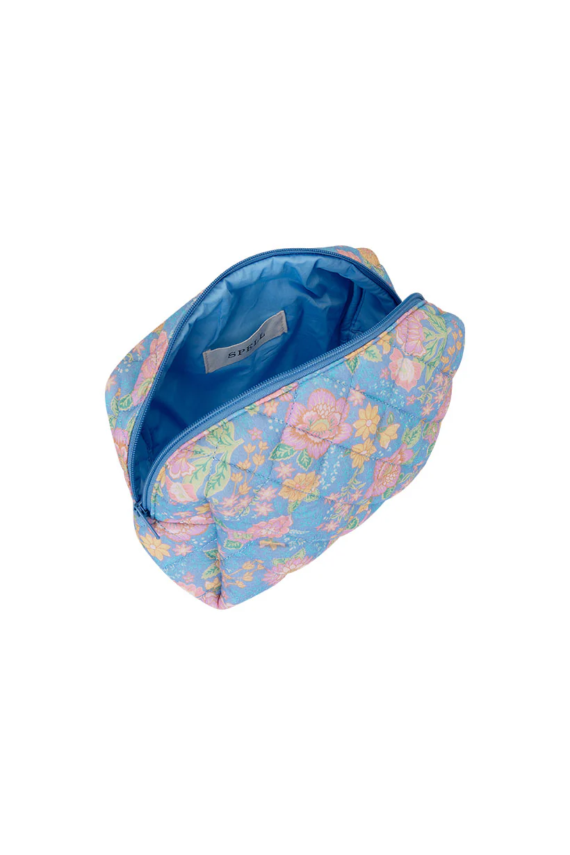 Renew Quilted Large Make Up Bag - Image 4